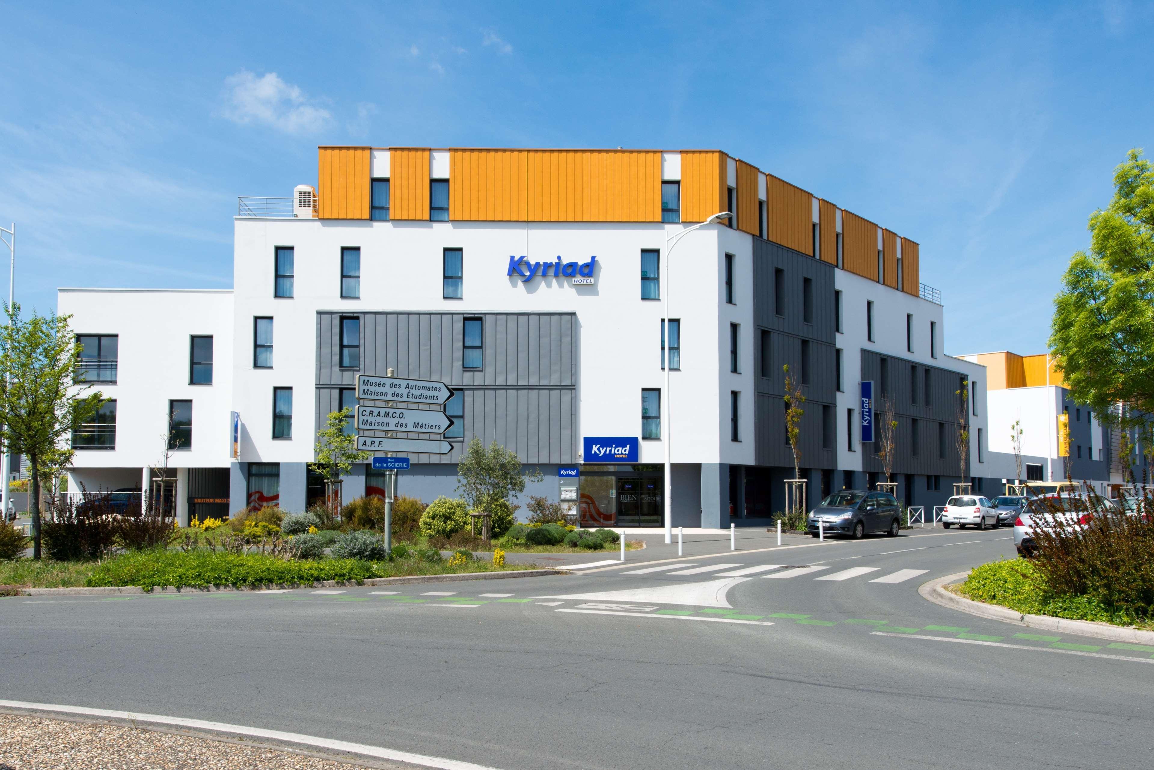 Hotel Confort La Rochelle Centre Les Minimes Buitenkant foto