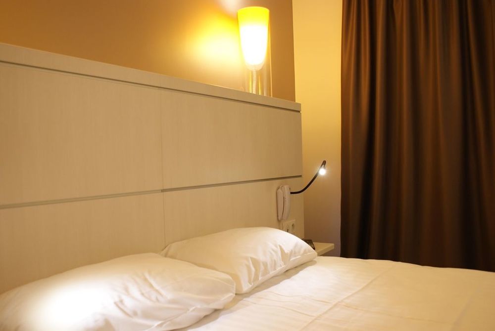 Hotel Confort La Rochelle Centre Les Minimes Kamer foto